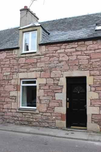 River Ness Cottage