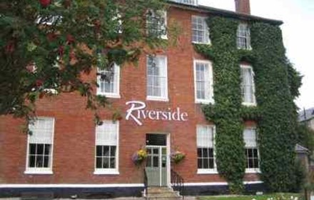 The Riverside House Hotel